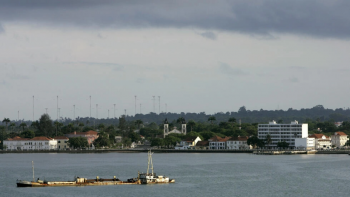 São Tomé e Príncipe ainda sem solução para descarregar combustível de petroleiro