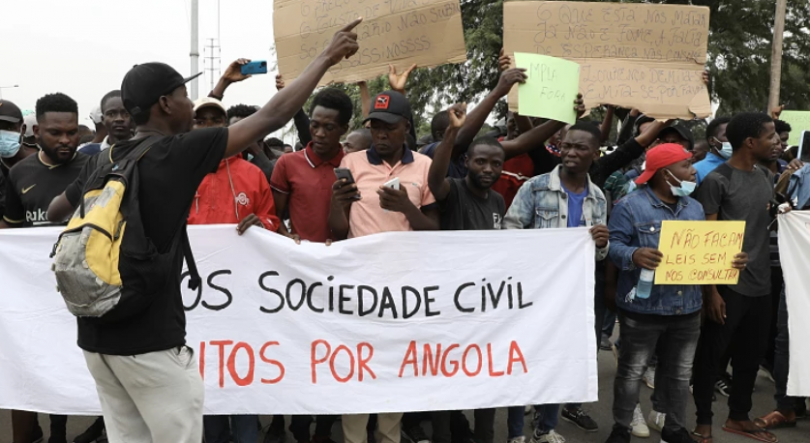 Governo angolano recolhe contributos para projeto lei sobre reuniões e manifestações