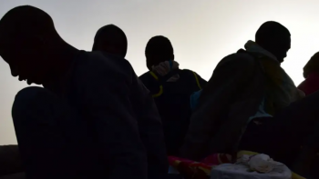 Refugiados africanos em Luanda preocupados com o tráfico humano