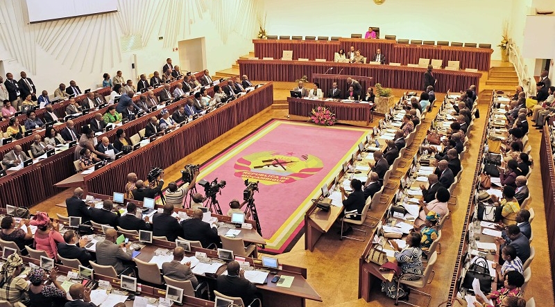 Moçambique: Parlamento debate revisão da lei eleitoral