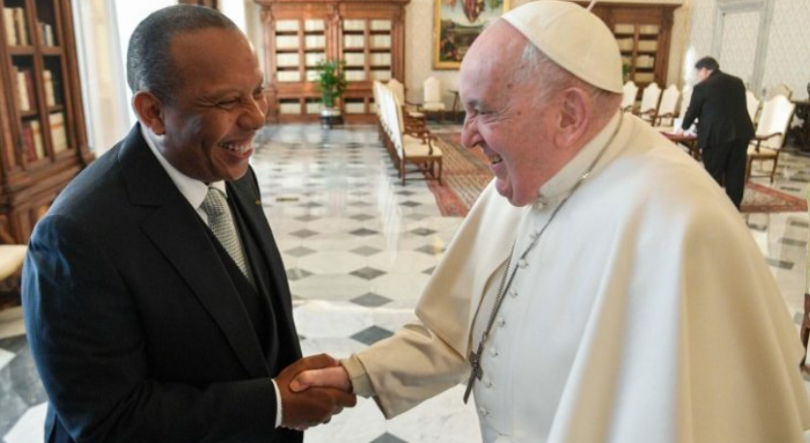 Primeiro-ministro são-tomense foi recebido pelo Papa Francisco