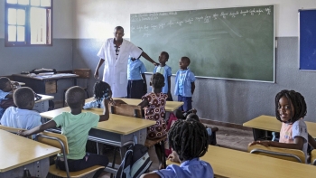 Moçambique: Suspensas as aulas na cidade de Maputo devido às chuvas