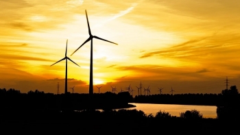 Tesla STP instala centrais de produção de energia renovável no arquipélago