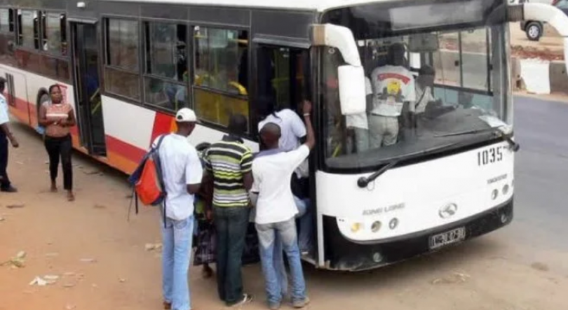 Viagens gratuitas para estudantes em Angola