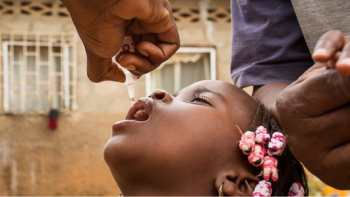 Campanha de vacinação contra a poliomielite em Angola
