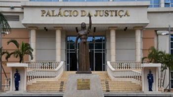 Imagem de PGR angolana investiga supostos desvios no Instituto de Bolsas e no Ambiente