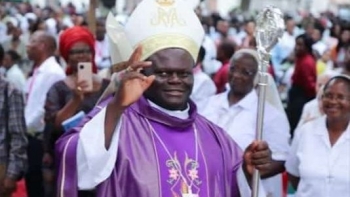 Imagem de STP: igreja católica reage a eleição do novo papa