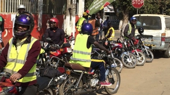 Imagem de Moçambique: Aumentam acidentes de viação envolvendo mototaxistas