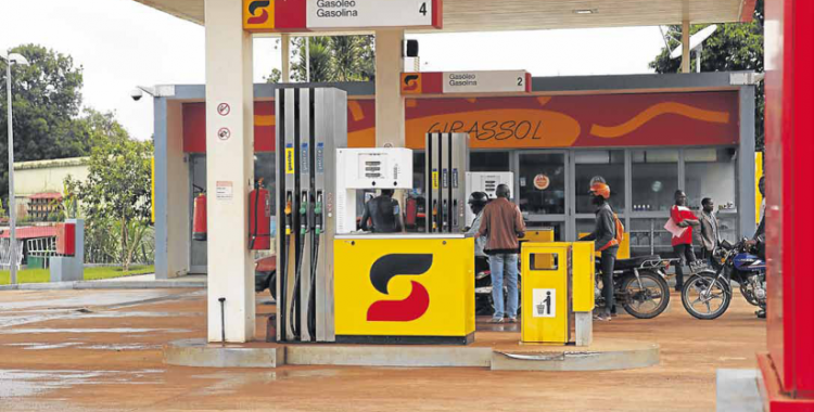 Imagem de Preço do táxi pode subir em Angola