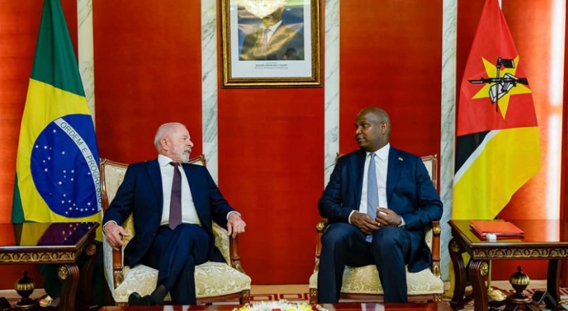 Imagem de Daniel Chapo e Lula da Silva assinam 9 acordos em Maputo, Moçambique