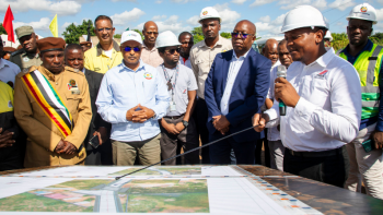 Imagem de Governo moçambicano reage à decisão da Mozal de suspender atividades