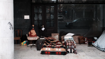 Imagem de Pobreza em Portugal baixa para mínimos históricos