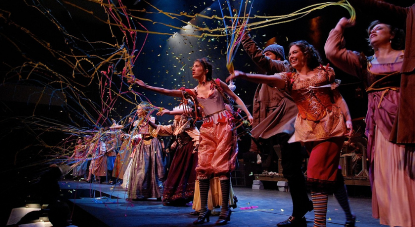 Imagem de Festivais de artes cénicas do Brasil contestam falta de apoio estatal