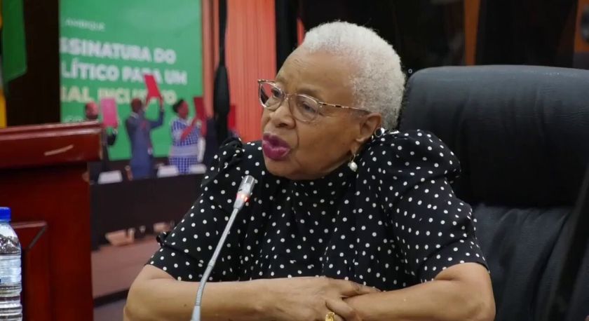 Imagem de Moçambique: Manifestações pós-eleitorais não foram ilegais, diz Graça Machel