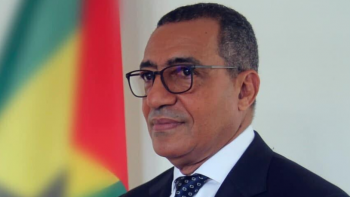 Imagem de A queixa-crime do Presidente Carlos Vila Nova