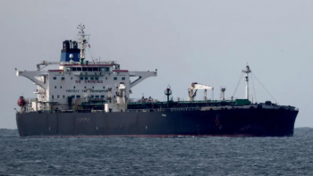 Imagem de Petroleiro Deyna, apresado pelas autoridades francesas, já está em Marselha