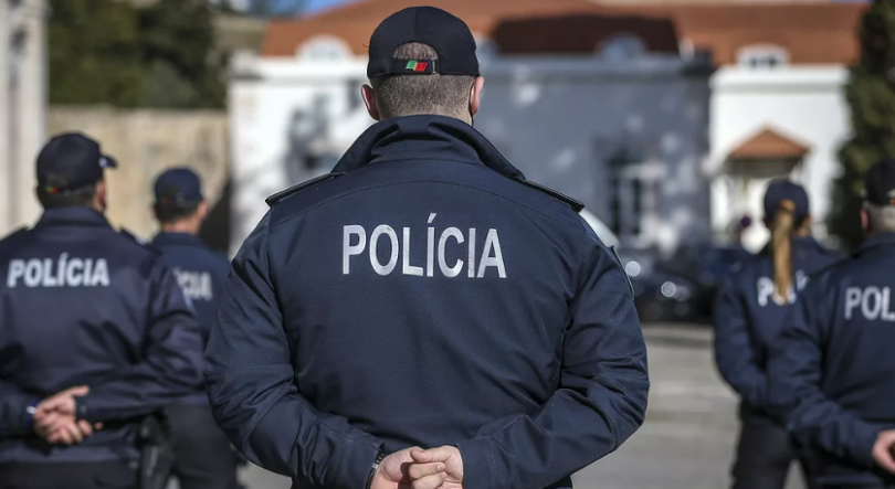 Imagem de Operação de prevenção criminal na Cova da Moura, em Portugal